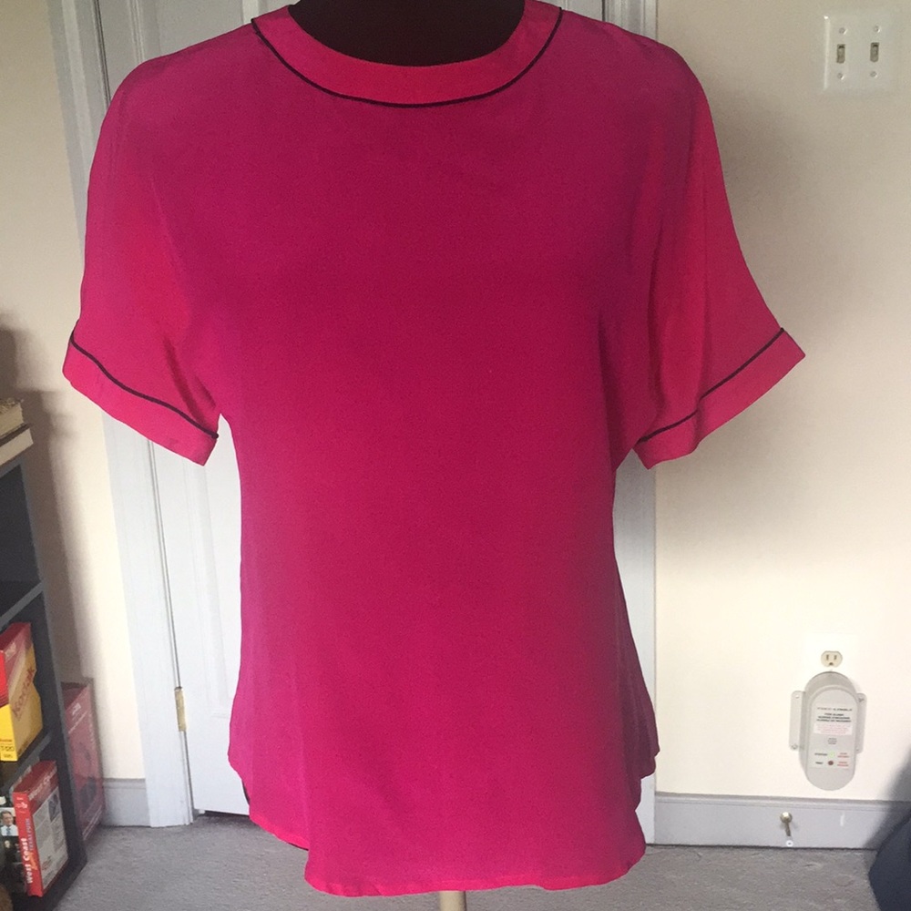 Silk blouse short sleeve magenta